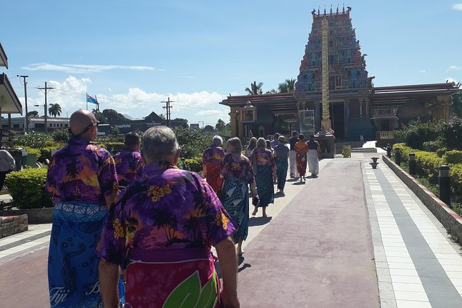 Nadi Sightseeing Including Viseisei Lookout, Village Tour, Garden & Temple Tour - Entering Sri Siva Subramaniya Temple