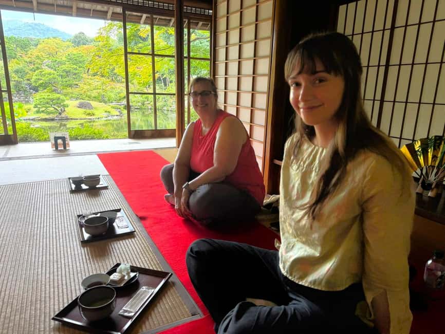 Nara: Yoshikien and Isuien Gardens Tour with Tea Tasting - Starting at Himuro Shrine near Nara Park