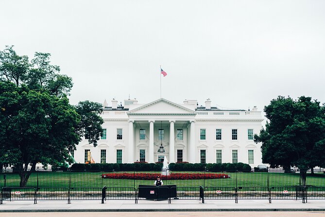 Narrated Boat Cruise & DC Bus Tour with 10 Stops, Entry Tickets - Georgetown Harbor lunch and the Potomac cruise