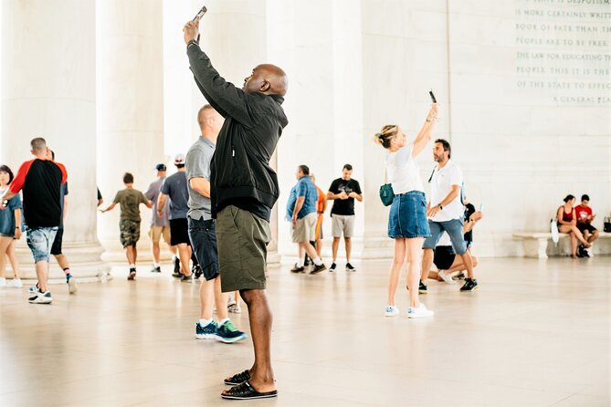 National Mall Tour with 10 Stops & U.S. Capitol or Museum Entry - World War II Memorial and the views across the Mall