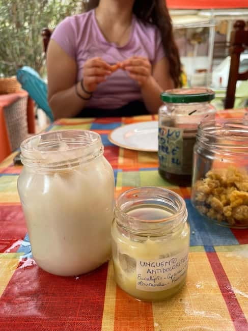 Near Cagliari: Wild Herbs and Healing at "In Our Garden" - Taking home a lavender mazzetto