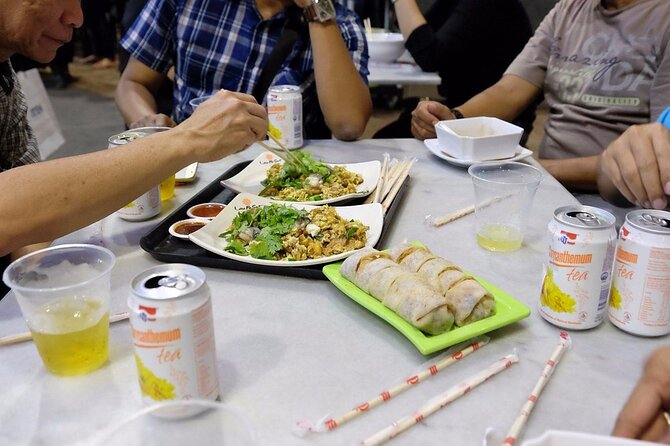 Night out with 6 Food Tastings, Spectra & Garden Rhapsody Shows - Starting in Telok Ayer at Fuk Tak Chi Museum