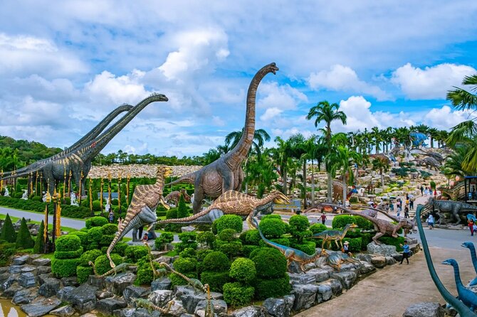 Nong Nooch Tropical Garden Tickets in Pattaya - The optional cultural show brings Thailand into the day