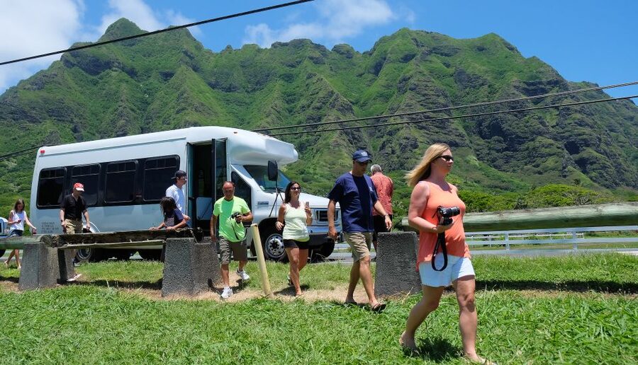 Oahu Hidden Gems & Waimea Botanical Garden/Waterfall tour - Comfort, Weather, and What to Bring