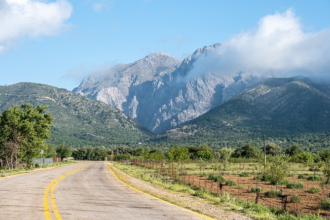 Off-Road Safari, Traditional Villages & Botanic Garden Walk - Key points at a glance