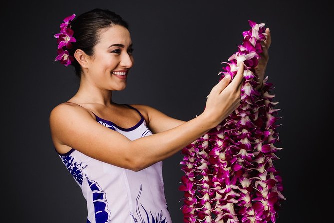 Orchid Airport Lei Greeting (Maui, Kahului Airport, OGG) - Who should book the greeting