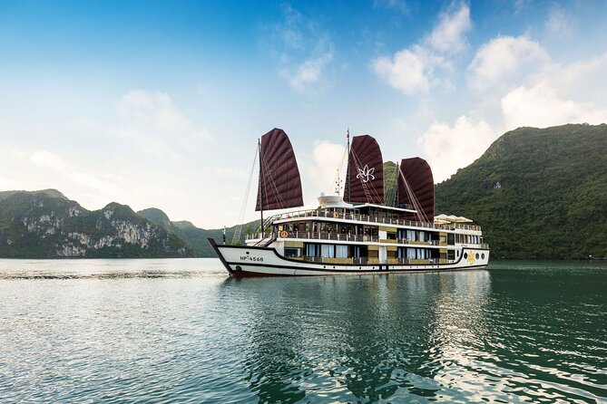 Orchid Cruises 3days/2nights For 5 Star All Included - The 14-suite ship and the group size