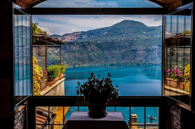 Papal Palace and Secret Garden Ticket and Audio Guide - Why Castel Gandolfo makes a worthwhile change from Rome
