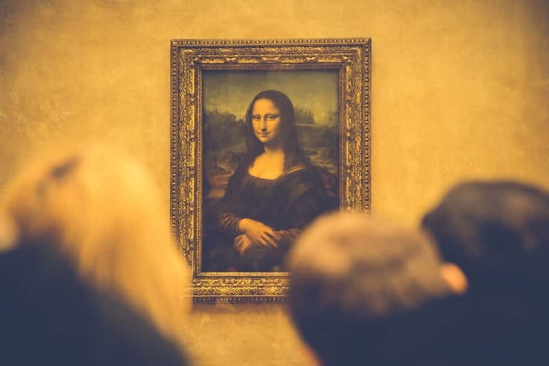 Paris: Louvre Museum Entry Ticket and Garden Walking Tour - The Louvre Pyramid and Cour Napoleon