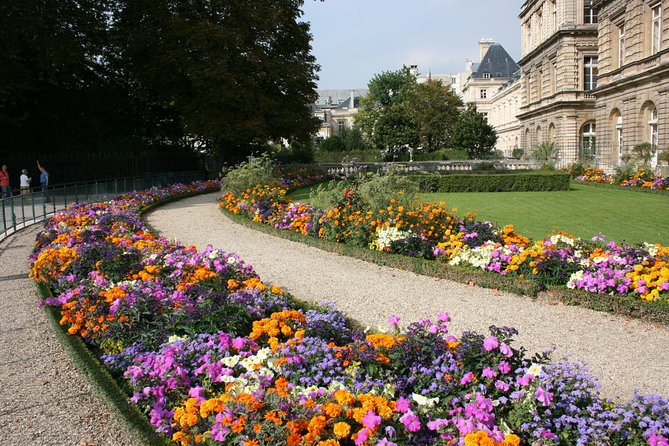 Paris Luxembourg Gardens Highlights Small-Group Walking Tour - Starting at 10:00 at Place Edmond Rostand