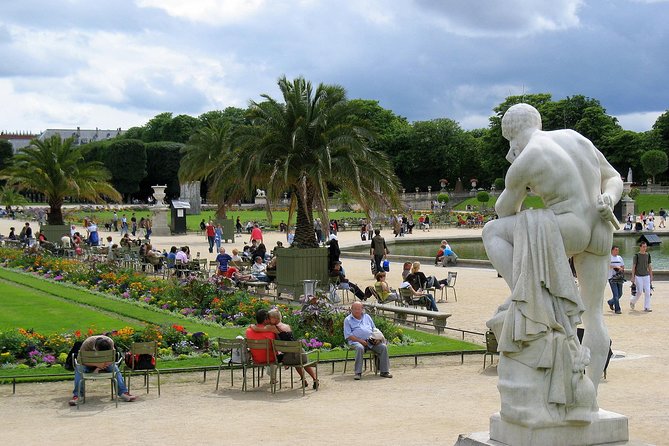 Paris Luxembourg Gardens Highlights Small-Group Walking Tour - Following Marie de Medici’s royal project