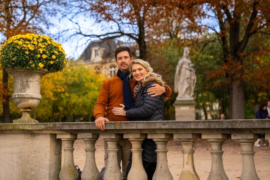 Paris: Private photo shooting at the Luxembourg Garden - Key points to know before booking
