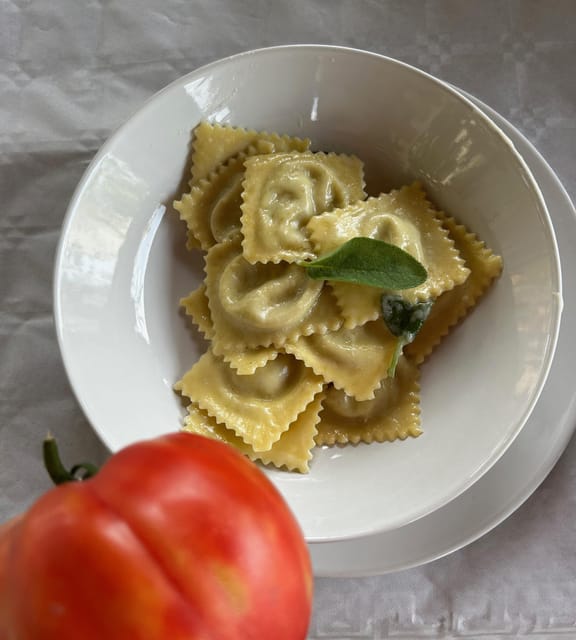 Pasta Cooking Class in a Garden near Pompeii - Bruschetta and a Campania dessert