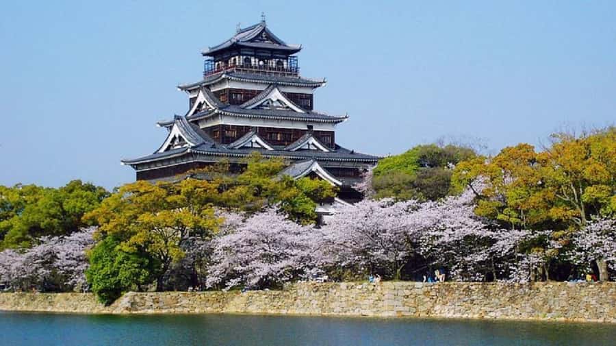 Peace Memorial Park, Hiroshima Castle, & Garden Private Tour - Why this Hiroshima combination works