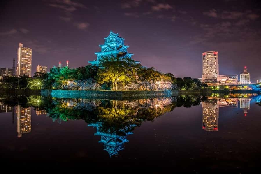 Peace Memorial Park, Hiroshima Castle, & Garden Private Tour - Hiroshima Castle and the samurai-era setting
