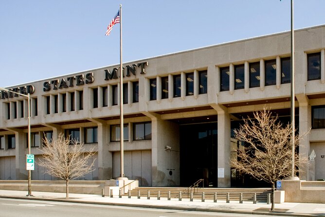 Philadelphia Cherry Blossom 1-Day Tour from New York - Sunday departures add Woodmere Art Museum