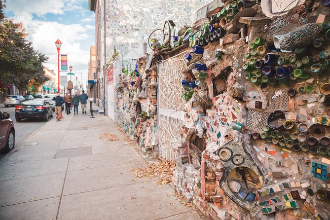 Philadelphia Murals and Street Art Tour with Magic Gardens - A look at Queen Village along the way
