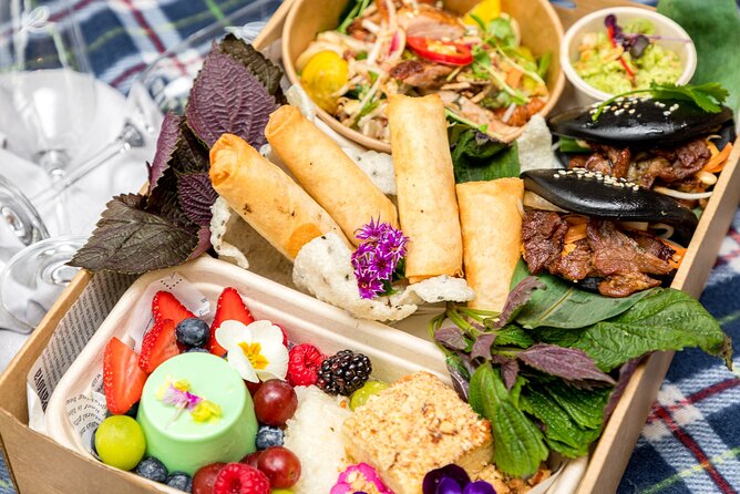 Picnic in the Royal Botanic Gardens for 2 - Practical details that can make or break the afternoon