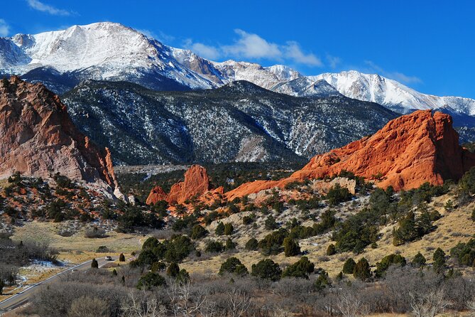 Pikes Peak & Garden of Gods - Private Tour - Manitou Springs gives the day breathing room