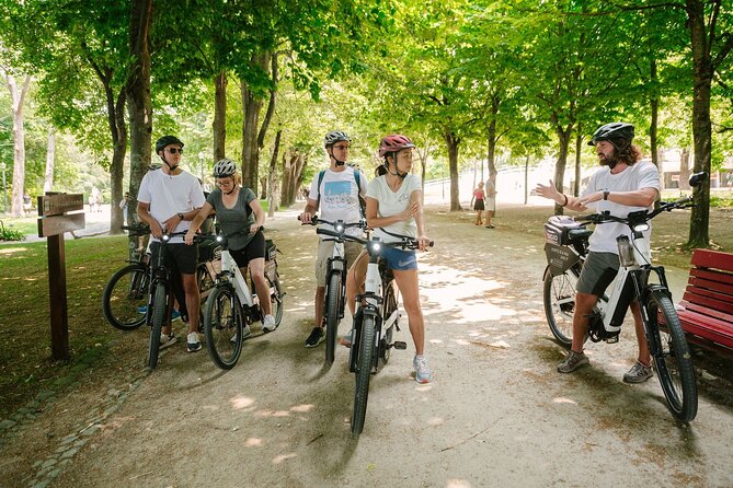 Porto Riverbank E-Bike Tour - Atlantic Coast, Gardens - Matosinhos, the Cheese Castle, and 90 hectares of park
