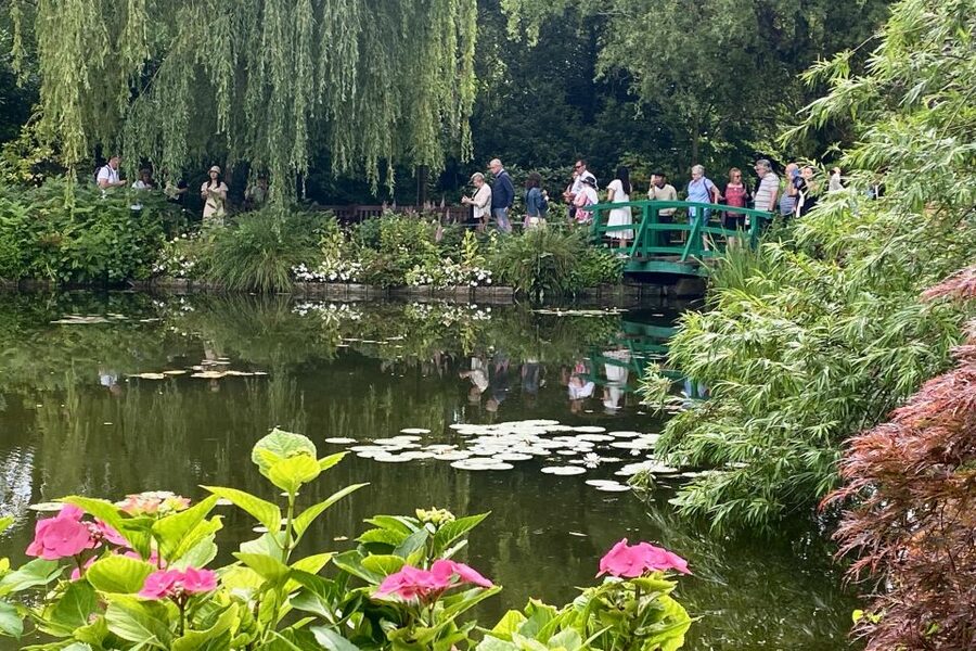 Private Giverny Monet’s House & Gardens Trip from Paris - Timing, walking, and physical comfort