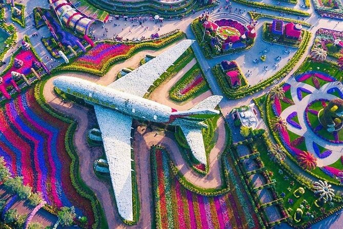 Private Half-Day Tour in Dubai Miracle Garden and Global Village - How to use your three hours at Global Village