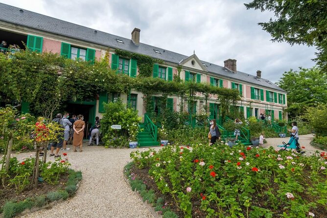 Private Half-Day Tour to Monet's Garden in Paris - Why Giverny works so well as a short escape