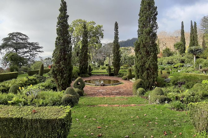Private Halfday Flower Palheiro Gardens Tour - Entering Palheiro Gardens early
