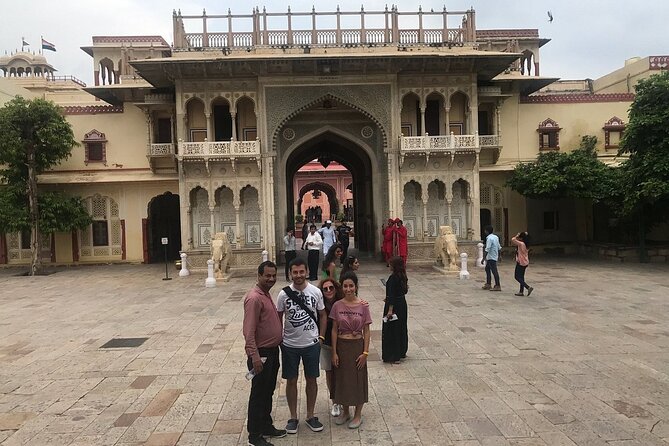 Private Jaipur Full-Day Tour with Block Printing - Hawa Mahal and Wind View Cafe: the classic Jaipur photograph