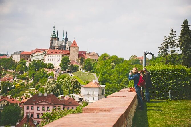 PRIVATE: Prague Castle for the Curious – Kings, Legends & Gardens - Why Prague Castle works better with a guide