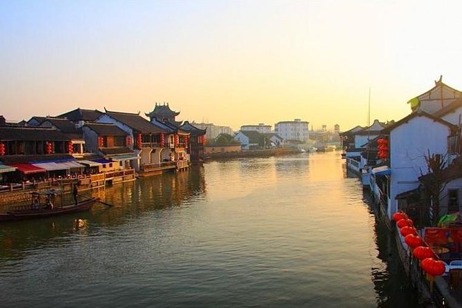 Private Shanghai Day Tour of Zhujiajiao Water Town,Yu Garden and Bund - Flexible Alternatives: French Concession or Jade Buddha Temple