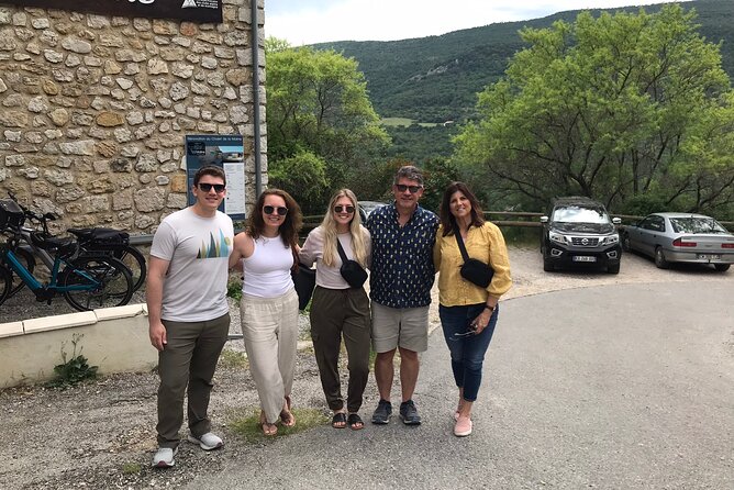 Private Tour to Gorges du Verdon and its Lavender Fields - Walking along the Verdon Gorge