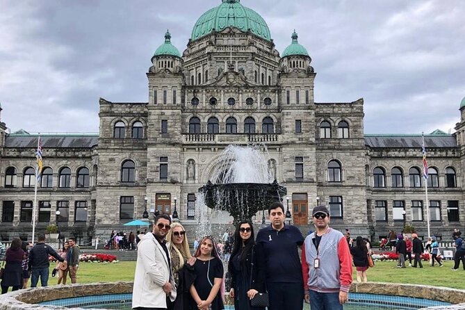 Private Vancouver to Victoria and Butchart Gardens with luggage - Butchart Gardens in 1 hour and 10 minutes