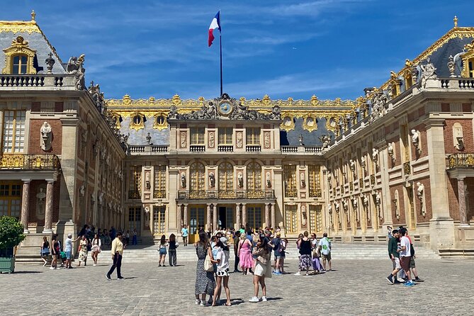 Private Versailles, Gardens, Trianon Live Guided Trip by Mercedes - Key points before you book