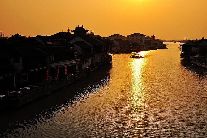 Private Zhujiajiao Ancient Town and Harmony Garden Day Tour with Gondola Ride - Harmony Garden and its private collection