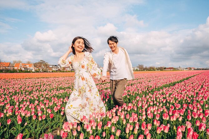 Professional Photoshoot at Private Tulip Field - What happens during the one-hour session