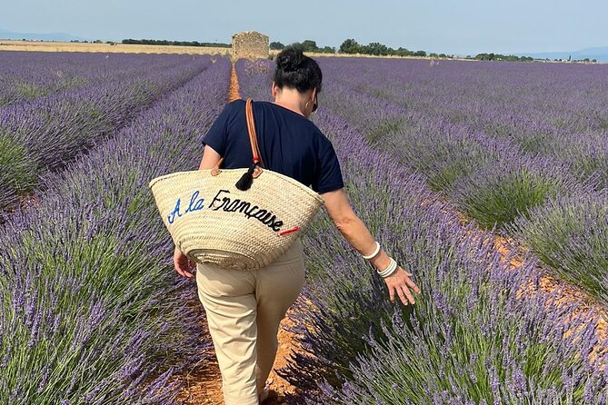 Provence Lavender Fields Tour from Aix-en-Provence - What the Guides Add to the Day