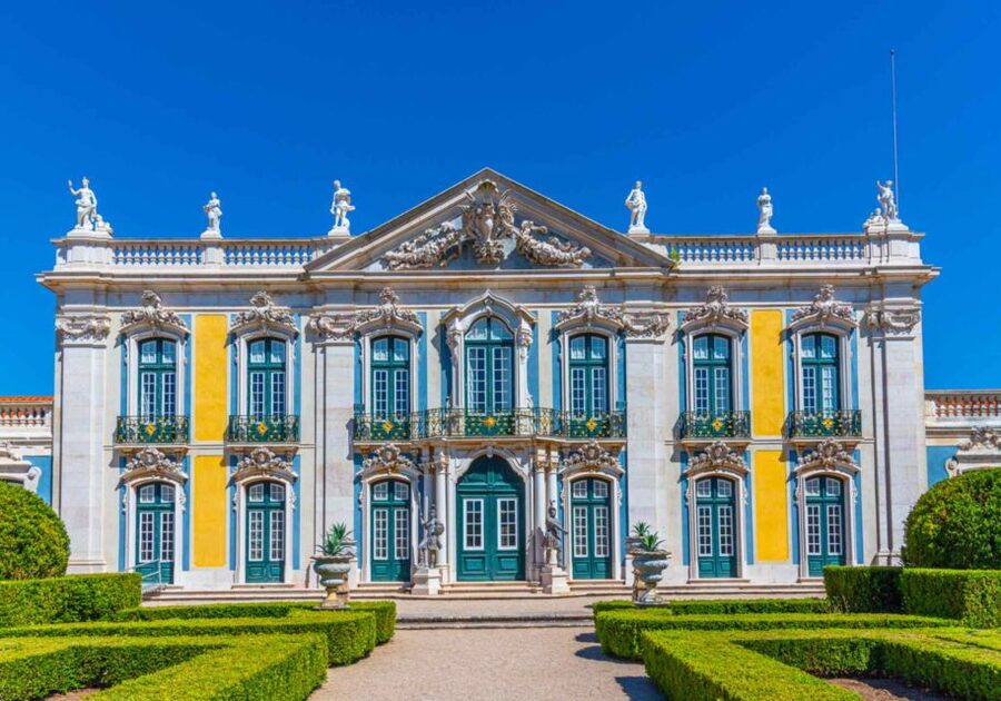 Queluz: National Palace and Gardens E-Ticket & Audio Guide - Why Queluz feels different from Lisbon’s grandest monuments