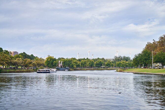 River Gardens Melbourne Sightseeing Cruise - Royal Botanic Gardens and the view from the water