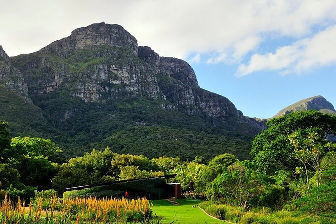 Robben Island ,Kirstenbosch Gardens and Groot Constantia. - Groot Constantia and the cost of a tasting