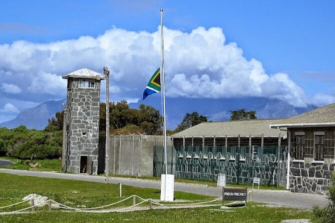 Robben Island ,Kirstenbosch Gardens and Groot Constantia. - Price and practical value at $138.47
