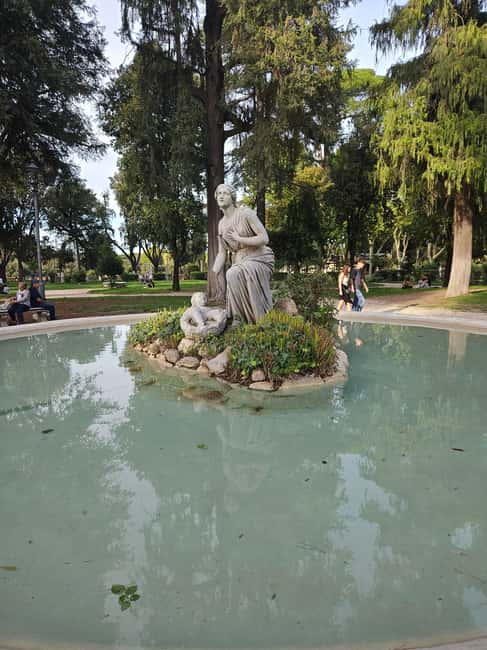Rome: Golf Cart Tour of the Villa Borghese Gardens - Why Villa Borghese works well from a golf cart