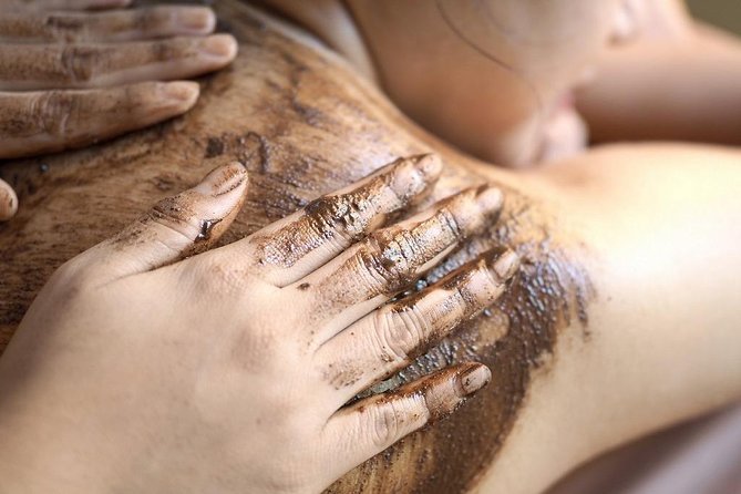 Royal Orchid Spa 90 Minutes Relaxing Massage. - The Thalaso foot massage comes first