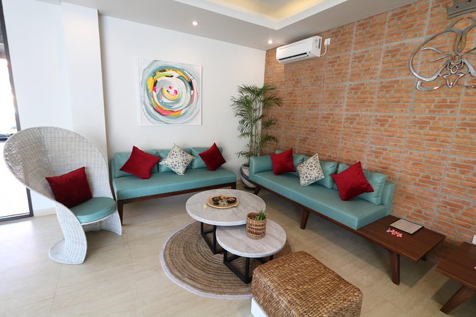 Royal Orchid Spa Package - What happens during the treatment