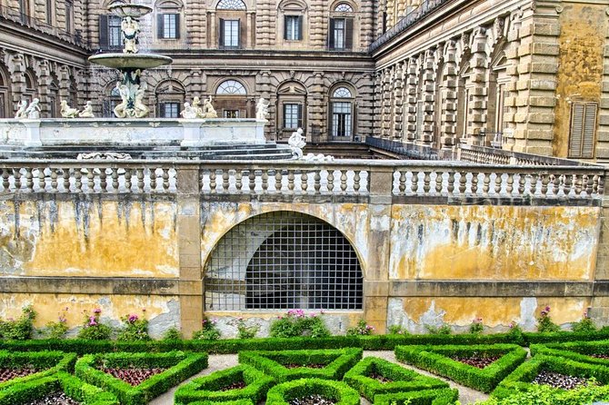 Royal Paths of Florence: Explore the Boboli Gardens - Neptune’s Fountain and the upper hill