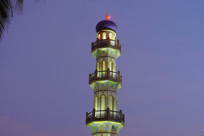 Salalah by Night Tour - Charming Evening in the Garden City - Local fruit and a complimentary coconut drink