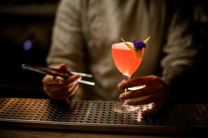 Savannah Midnight in the Garden Pub Crawl - Key points to know before you go
