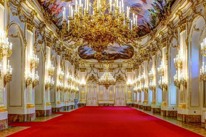 Schönbrunn Palace and Garden Tour - The guide can make the palace come alive