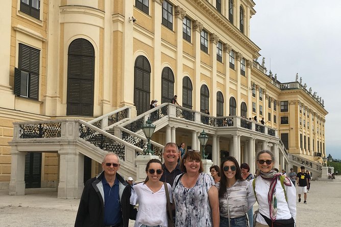 Schönbrunn Palace and Gardens Tour - What the guides do especially well