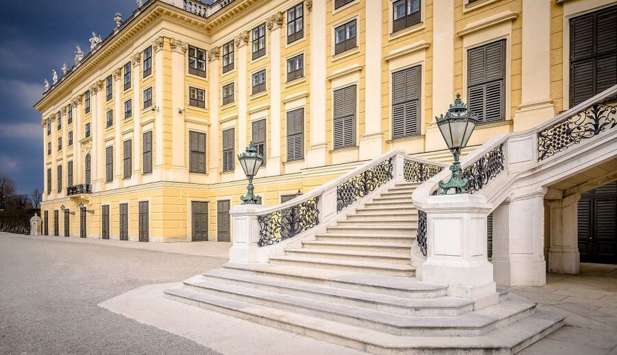 Schönbrunn Palace & Gardens Tour - The Jewish Quarter reference and what to confirm